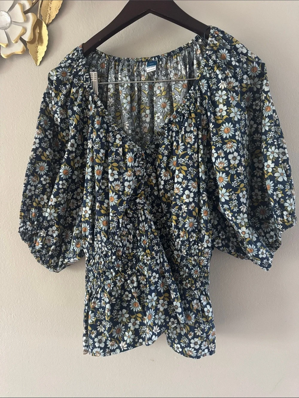 Old Navy Navy Floral Puff-Sleeve Peasant Blouse